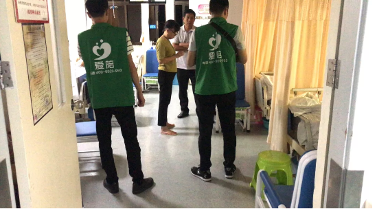 共享陪護(hù)床大量普及,醫(yī)院與陪護(hù)人雙受益